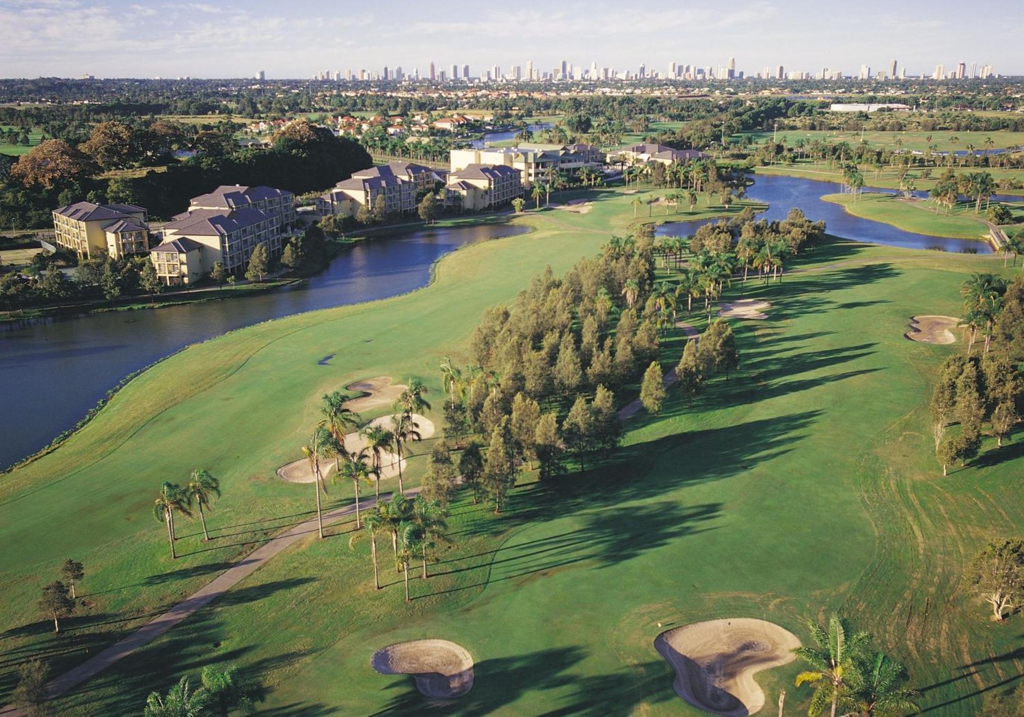 Mercure Gold Coast Resort Buitenkant foto